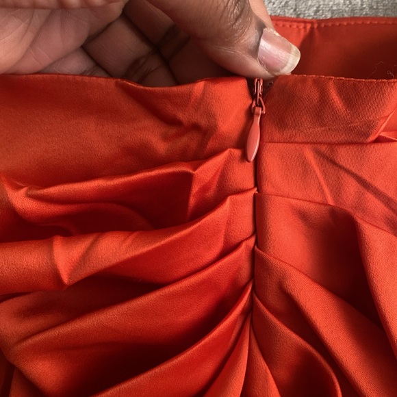 SHEIN Ruched Split Thigh Satin Skirt - Picture 4 of 4